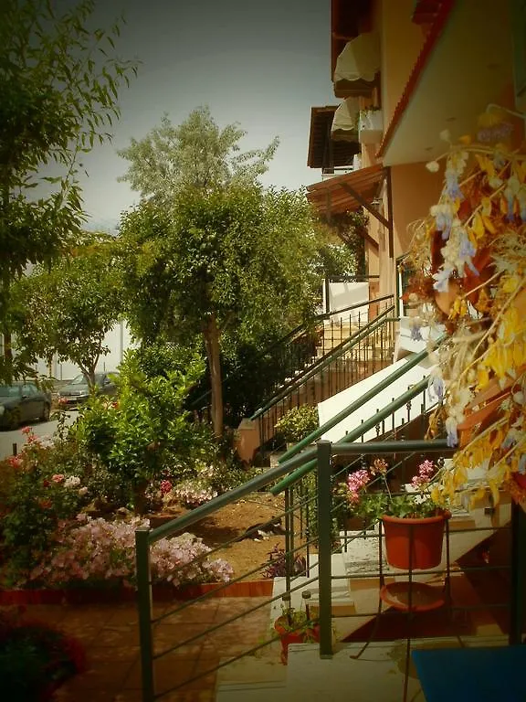 Apartment Phyllis Maisonettes Kallithea